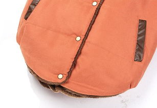 2012秋冬新款韓版修身拼皮毛絨內(nèi)膽連帽馬甲背心全解析